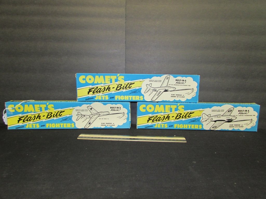 COMETS FLASH BILT SLING POWERED AIRCRAFTS (3): COMETS FLASH BILT SLING POWERED AIRCRAFTS (3) H7 MIG 15, HI CURTISS TIGERSHARK P40, & H5 DOUGLAS SKYNIGHT F3D