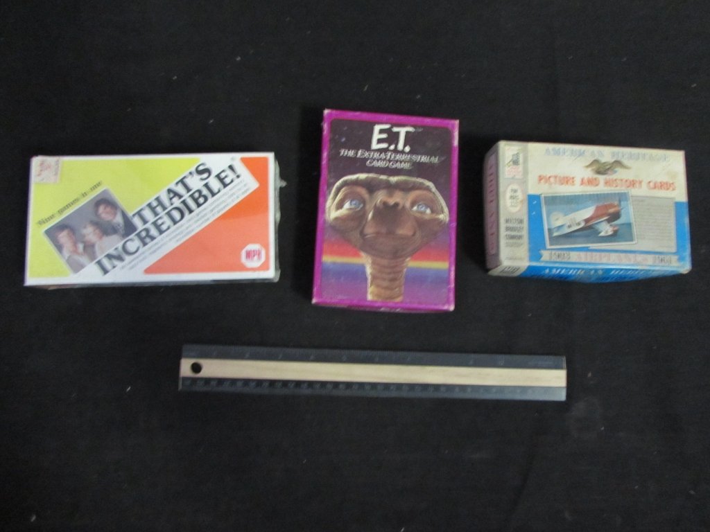 3 VINTAGE CARD GAMES: 3 VINTAGE CARD GAMES AMERICAN HERITAGE PICTURE AND HISTORY CARDS, ET CARD GAME, THATS INCREDIBLE NINE GAMES IN ONE