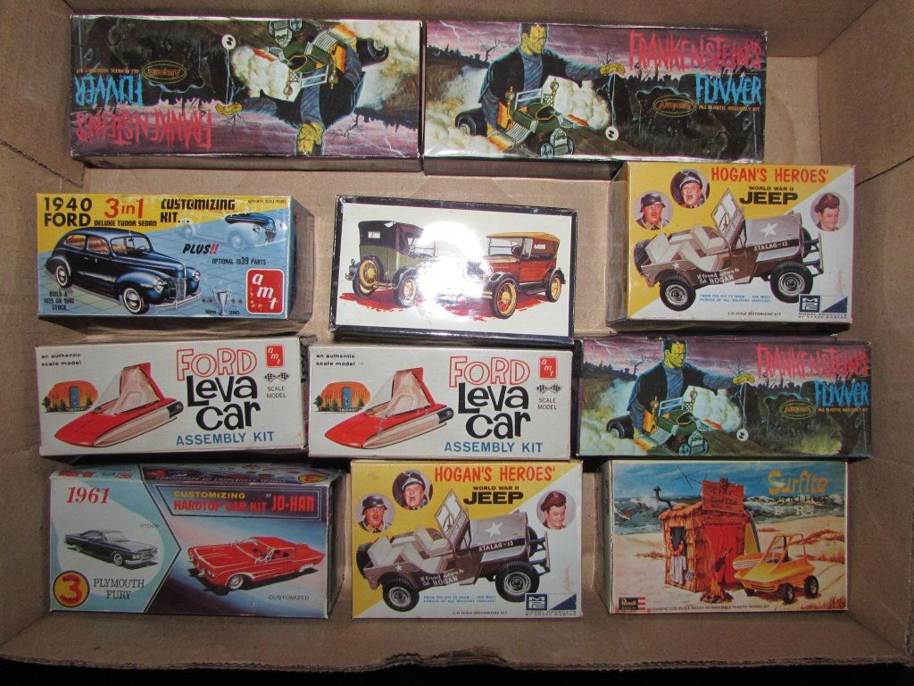 MINIATURE PLASTIC CAR MODEL KITS (BOXES ONLY) (12): MINIATURE PLASTIC CAR MODEL KITS (BOXES ONLY) (12) BOXES DO NOT INCLUDE MODELS