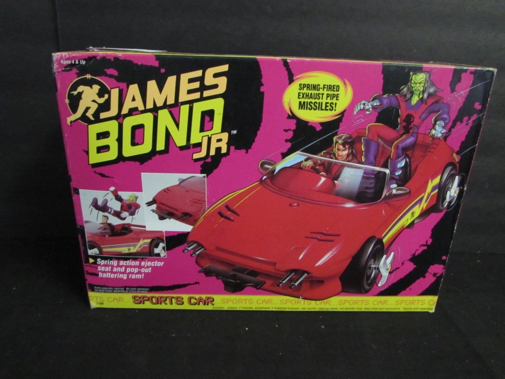 JAMES BOND JR SPORTS CAR: JAMES BOND JR SPORTS CAR IN ORIGINAL PACKAGING