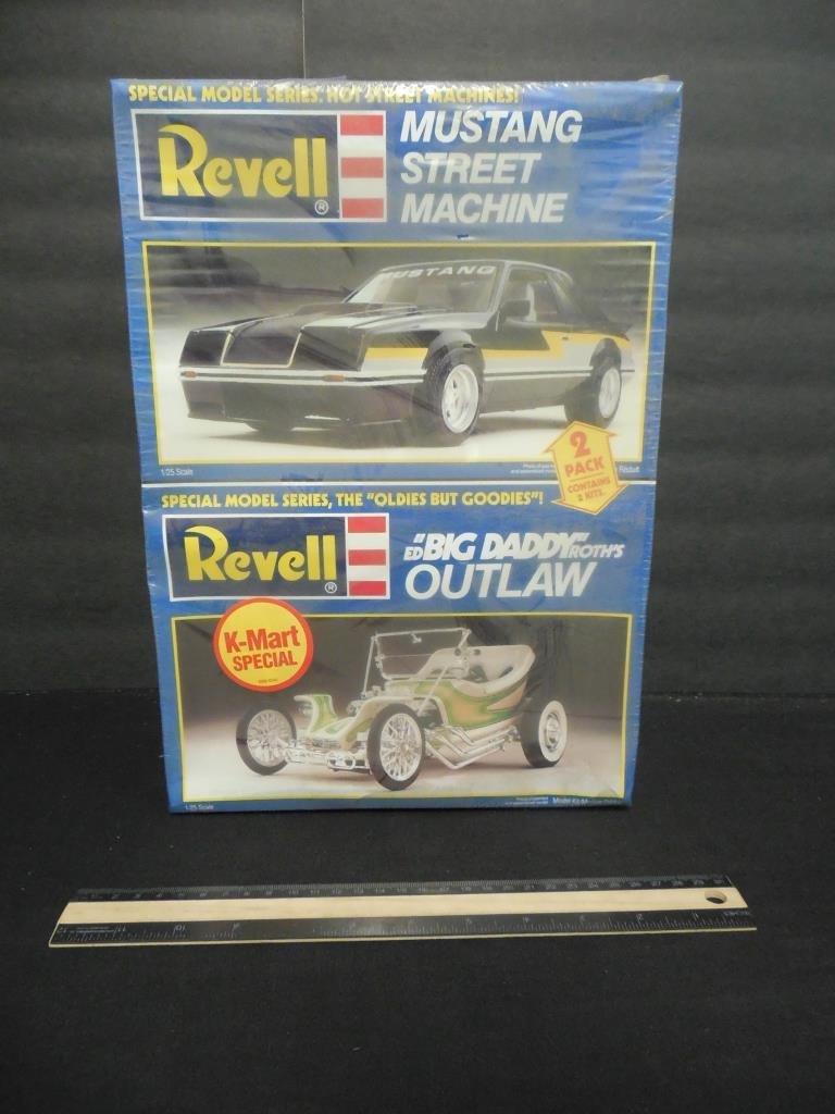 REVELL PLASTIC CAR MODEL KIT (2 PACK): REVELL PLASTIC CAR MODEL KIT (2 PACK) IN ORIGINAL PACKAGING, MUSTANG STREET MACHINE, & BIG DADDY ROTH OUTLAW