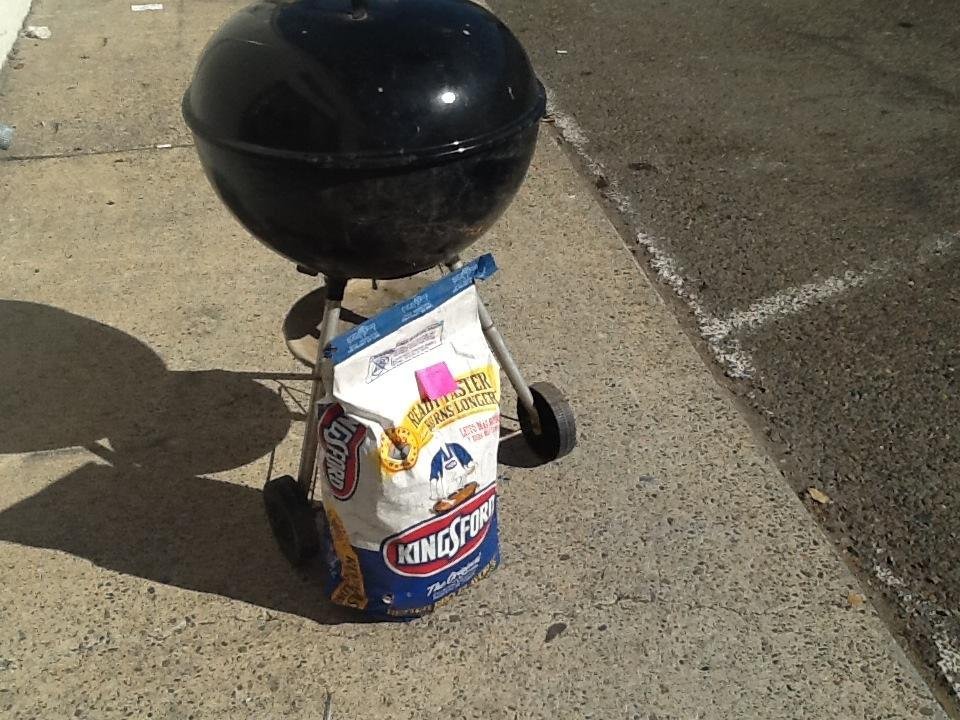Weber BBQ with Charcoal: Charcoal BBQ with new bag of charcoal