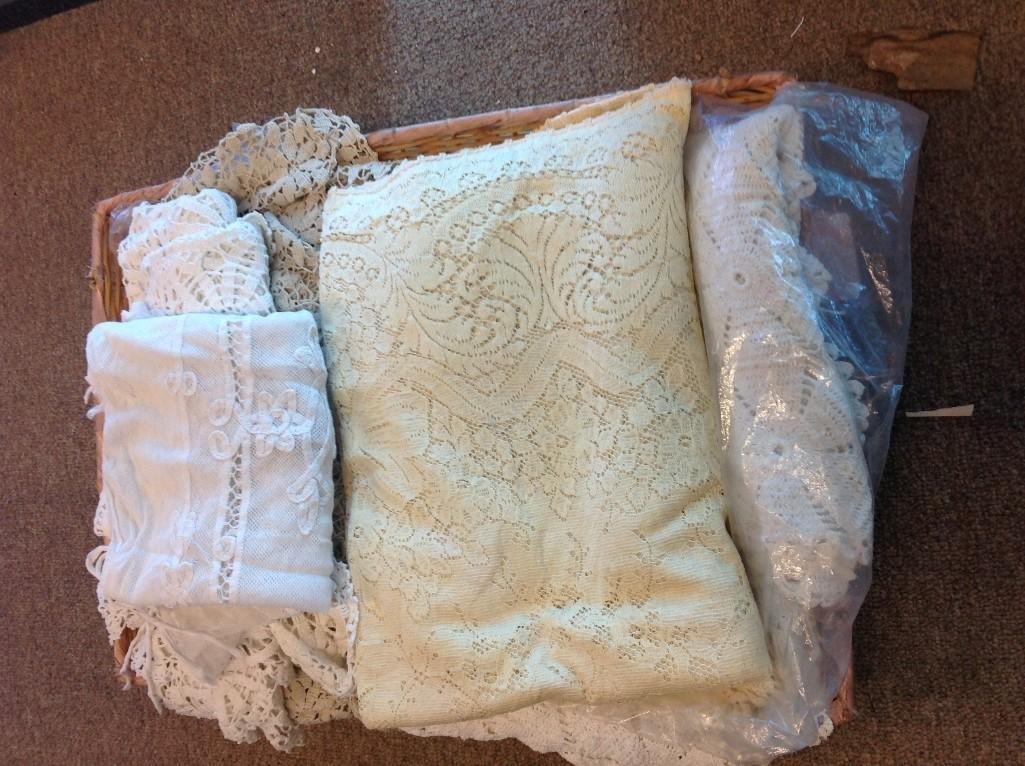 Crocheted Vintage Linen Assortment (7): Very nice large assortment of Crocheted Vintage Linens. Includes table clothes, curtain and more. Various sizes and types, some round, some square and rectangle.