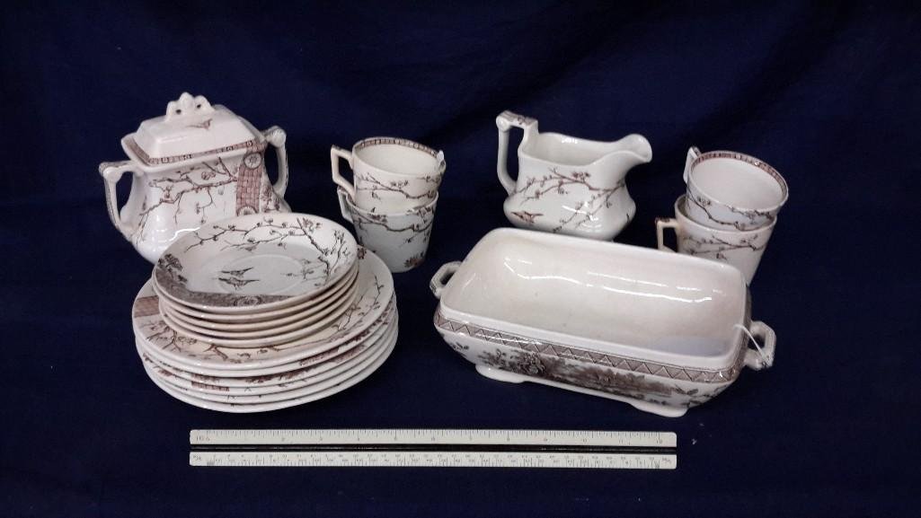Corabel brothers and hillpottery China set 18 pieces: 18 pieces of Korbel brothers Mark Princeton New Jersey plates sugar creamer cups and a casserole dish Mark tell pottery rustic BNL with number see pictures