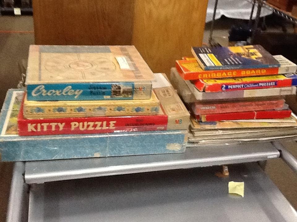 Vintage Children's Puzzles and Board Games (22): Board games includes: The victory wood jig-saw puzzle, kitty puzzle, cribbage board, mickey mouse space quiz and more.