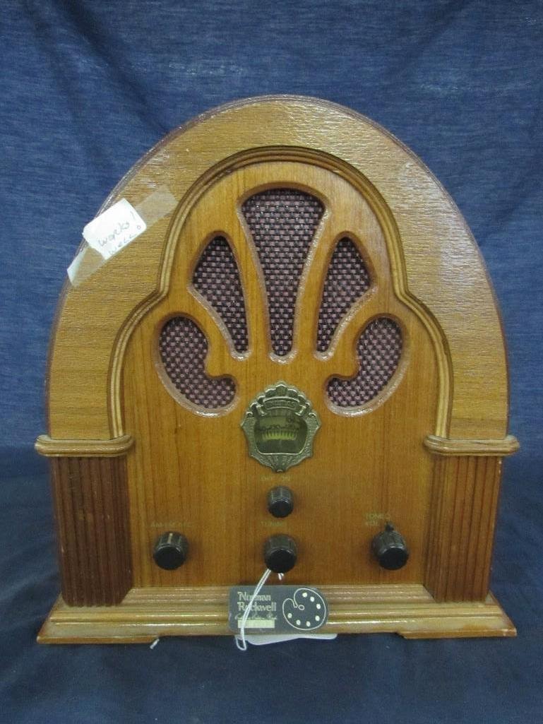 Norman Rockwell Collectors Edition Radio: No.0783, wood cased, has a tape player on side, Model no. BD117, 12" tall 12" wide