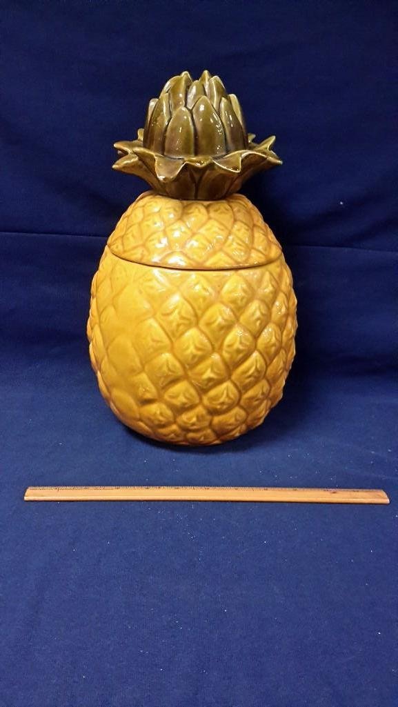 Ceramic Pineapple Cookie Jar: USA mark, 17" tall, in good condition
