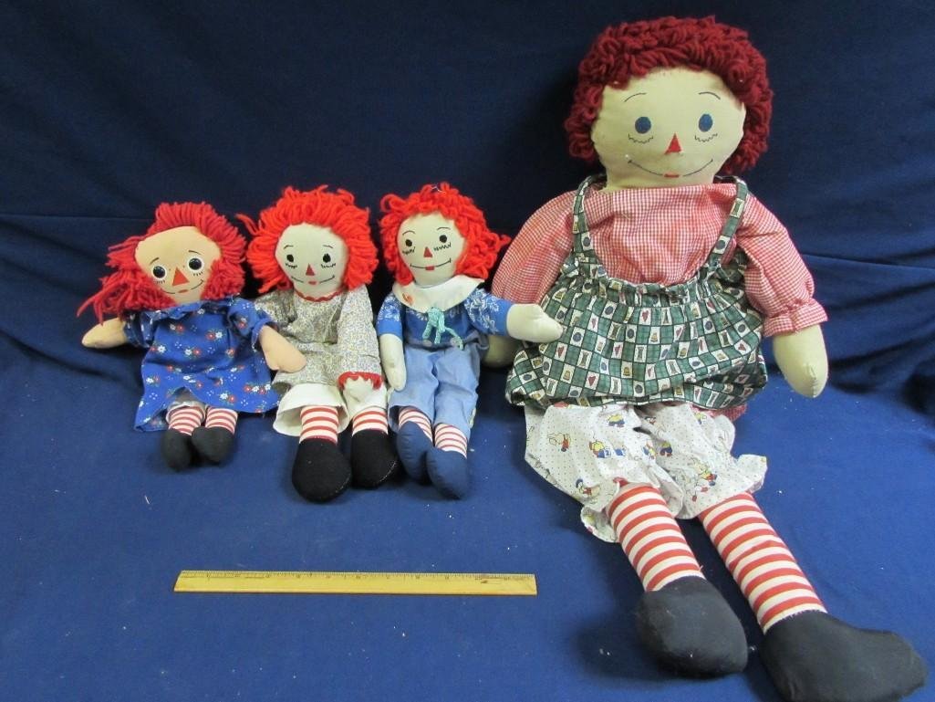 Raggedy Ann and Andy Dolls (4): Measure from 16" to 29" in size. 