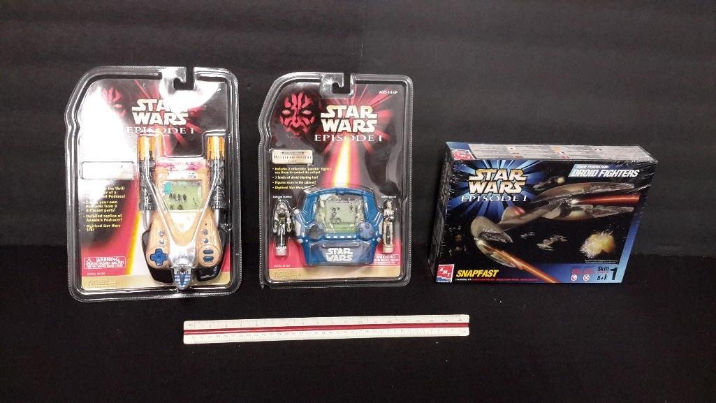 Star Wars Episode 1 Games & Model Kits (3): All are in original packaging, battle of naboo game, podrace challenge game
