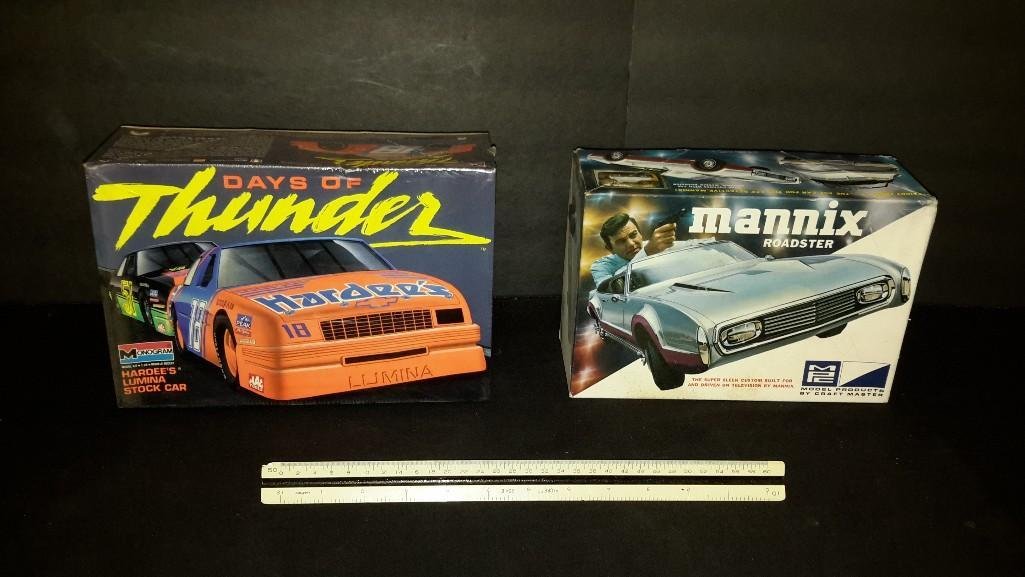 Plastic Car Model Kits (2): Days Of the Thunder Hardee's Lumina Stock Car & Mannix Roadster 