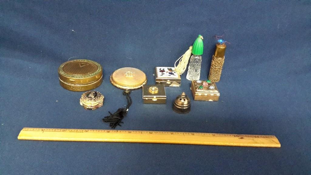 Compacts and Pill Boxes: Nice assortment of compacts, Estee Lauder 1960s compact, four mini pill boxes, gold tone Djer-Kiss compact, and two mini perfume bottles