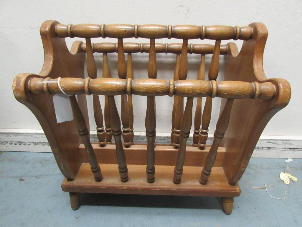 Wooden Magazine Rack: 18.5" tall, 17" wide