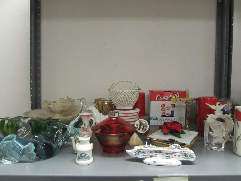 Nick Nacks: Die Cast Model Leyland Pd-1 Highbridge Lancashire United double decker bus in box, 2 small flower vases marked Italy 130 on the bottom, 2 new red candles, Campbells Kids Figurines new in bo