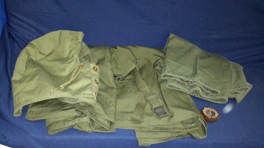 Military Vietnam Jungle Fatigues and Wrist Compass: Jacket says HOSER US Air Force Medium/Regular, satchel with no markings, trousers short/large, belt, shirt marked CRAIGHEAD US Air Force Medium/Long and a jacket hood. Also comes with a US ARMY wrist 