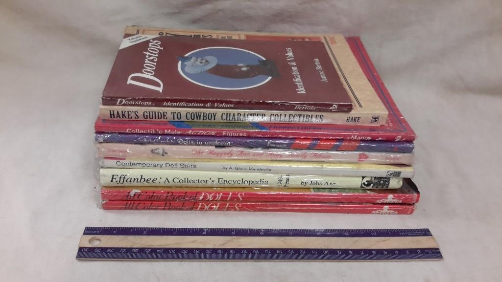 Collectors Reference Books (9): Some titles include "Doorstops", "Collectible Male Action Figures", and more.