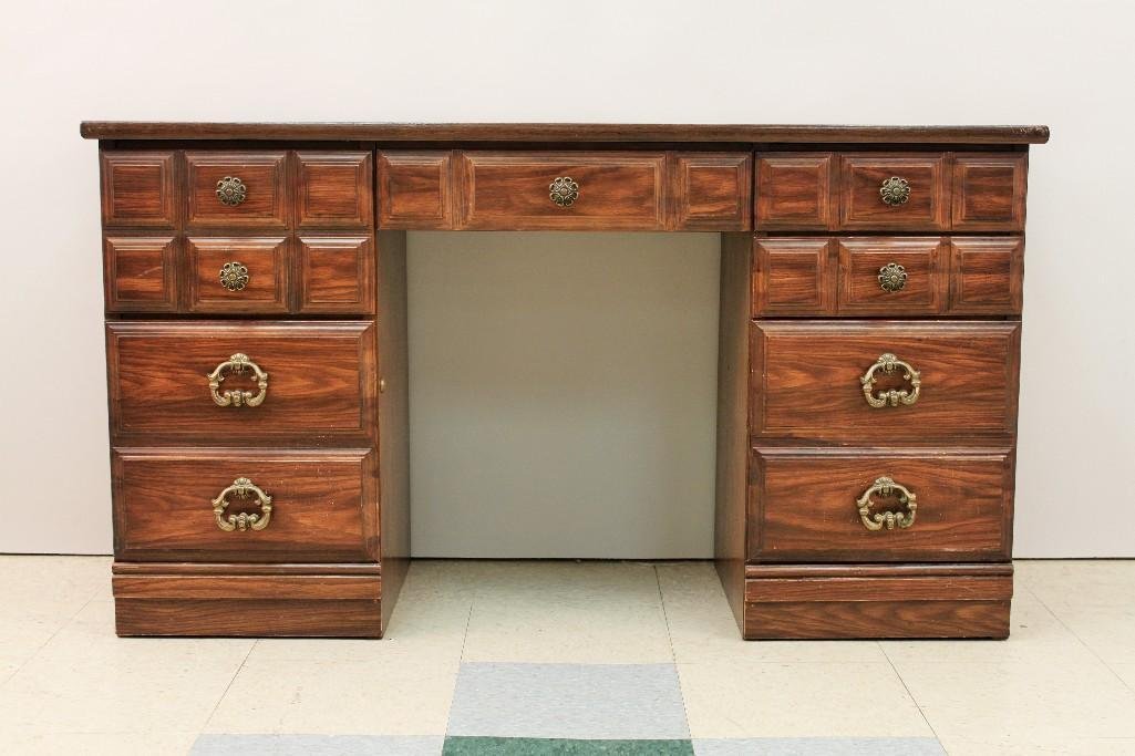 New Directions DMI Furniture Desk