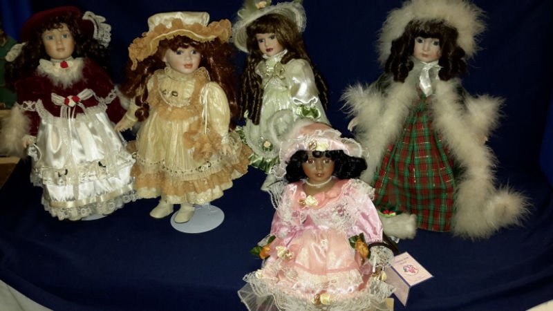 Porcelain Dolls (5): J. Misa Collection doll comes with wooden swing, 17" Chatelaine porcelain doll, and others 