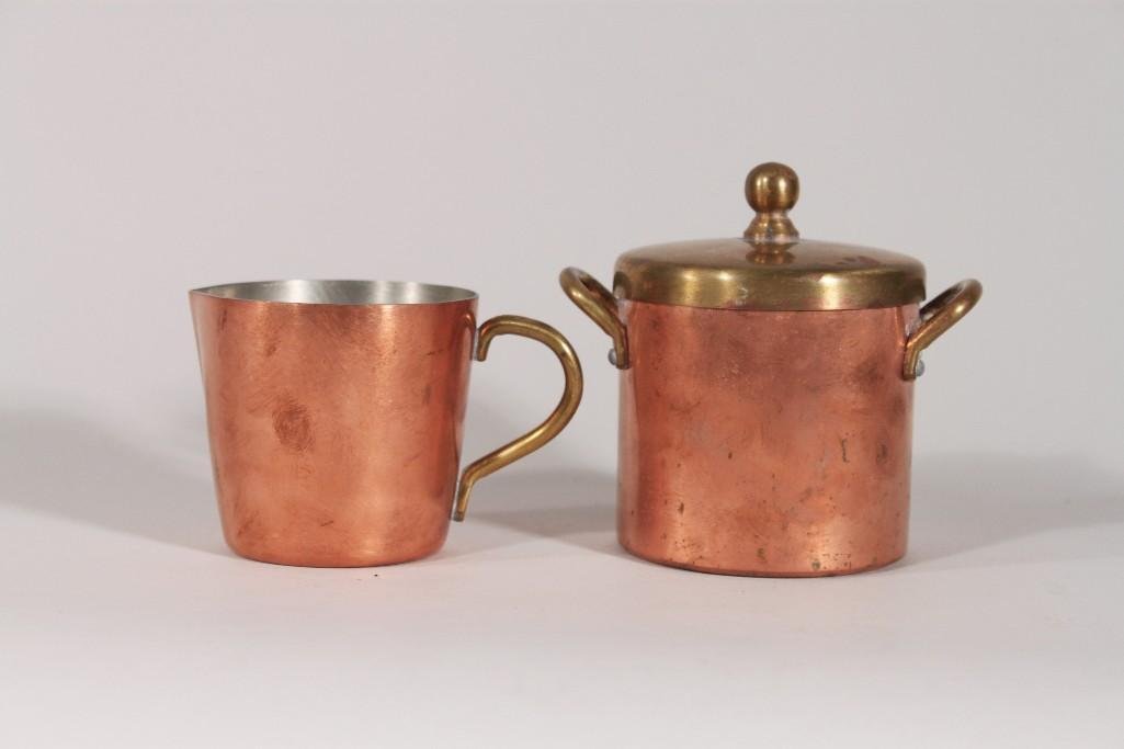 Vintage Small La Bella Cuisine Copper Milk & Sugar Bowl: Tarnish, tin inside, no dents, good vintage condition, need cleaning, tallest is 4" 