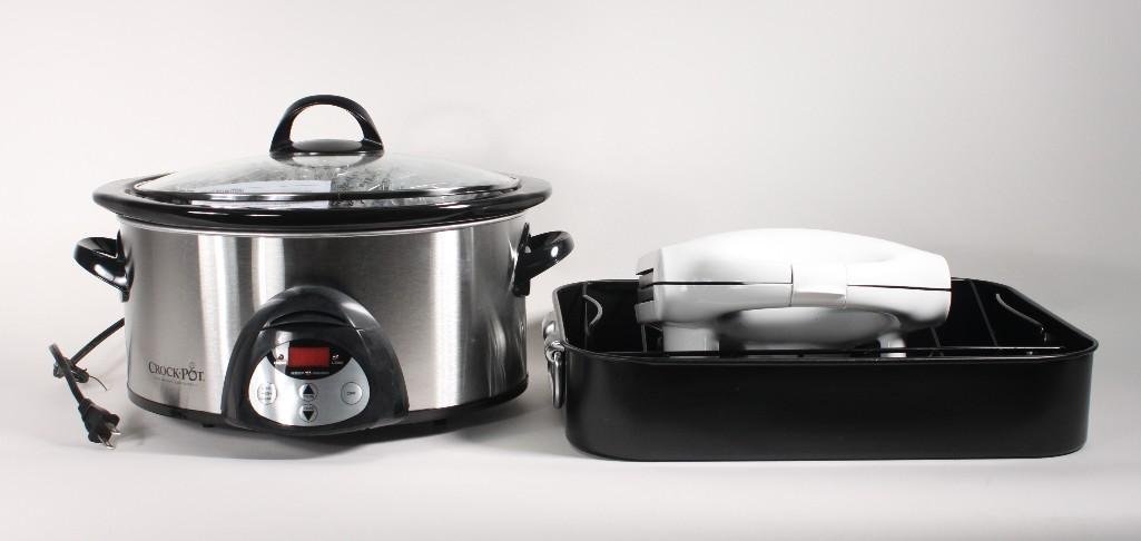 Small Kitchen Appliances and Roaster ''4'': Includes Large crockpot and little dipper warmer, Sunbeam Waffle Maker and Roasting Pan with rack. 