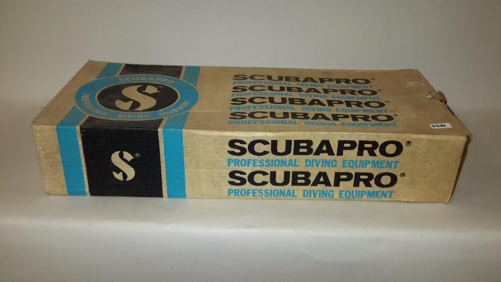 Scuba Pro Rocket Fins (pair): pair of Aqua-lung US Divers rocket fins, fits all sizes, in original box 