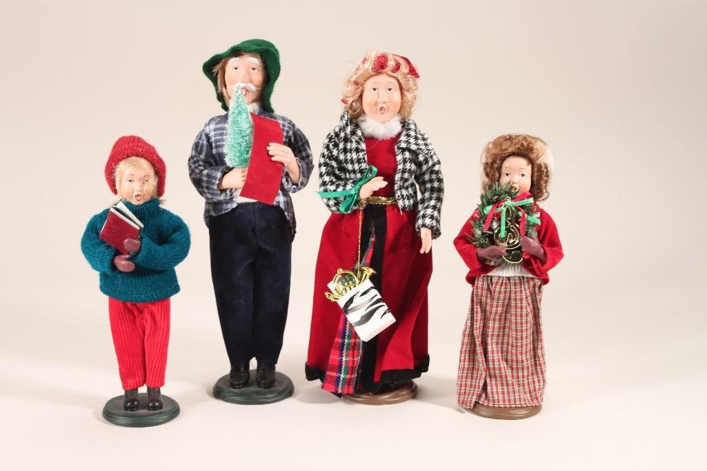 Vintage Christmas Caroling Dolls (4): The two tallest are 12", two shorter dolls are 9" tall, all have wood stands and are plastic dolls, good condition