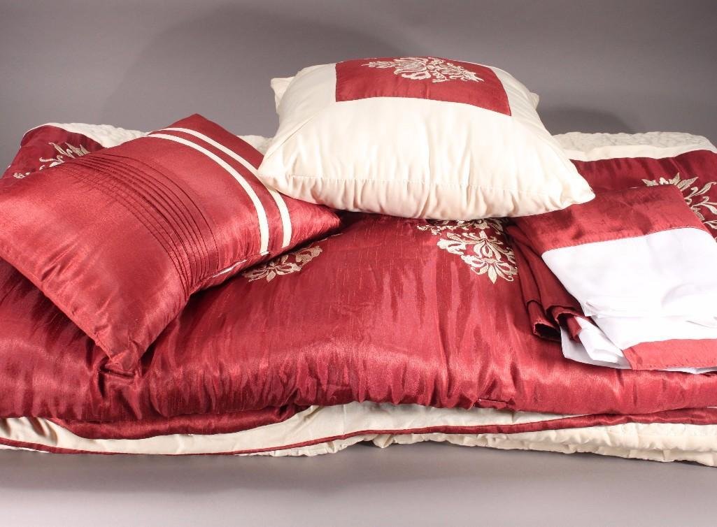 Decorative Bedding: Items include a queen size bed skirt, quilt, & (2) throw pillow 