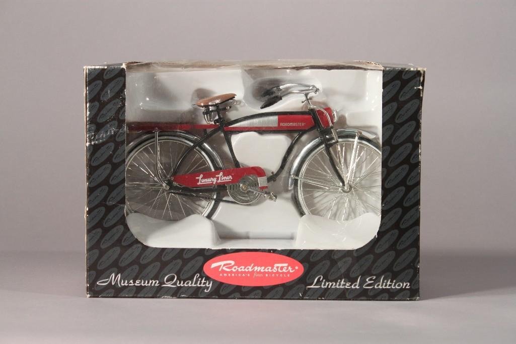 American Dream Roadmaster Replica Bicycle (1 of 5)