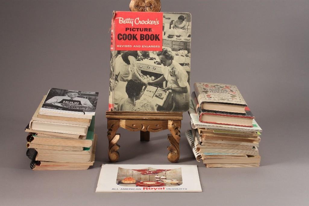 1950s Cook Books (29): Cake and Cookies, Favorite Recipes, Pastry book, and more 