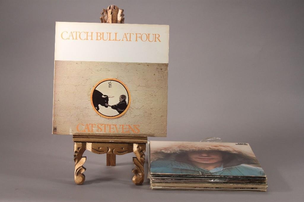 Vinyl Records (13): Artist include Paul Simon, Jimmy Buffett, Jim Croce, Bob Dylan, Beach Boys, and more 
