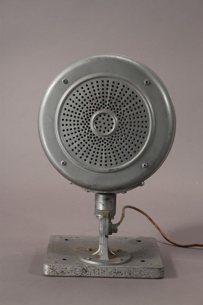 Vintage Metal Drum Speaker (1 of 6)