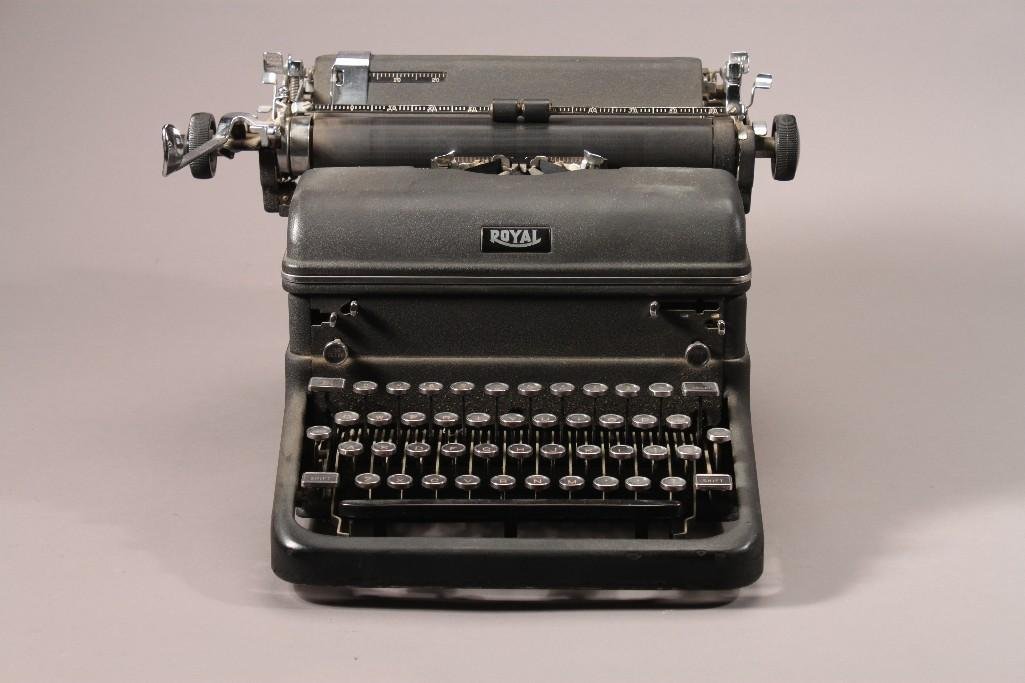 Vintage Royal Typewriter: working and in good condition for age.