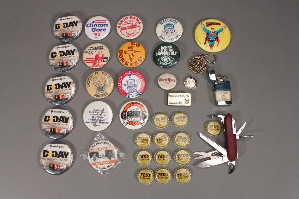 Buttons, Bottle Caps, and Pocket Knife (35) (1 of 10)