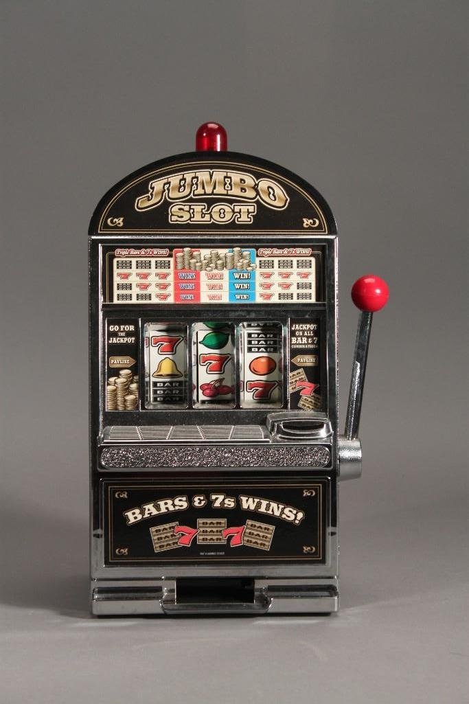 Jumbo Slot Machine Game: Battery operated, working condition, 15" x 7" 