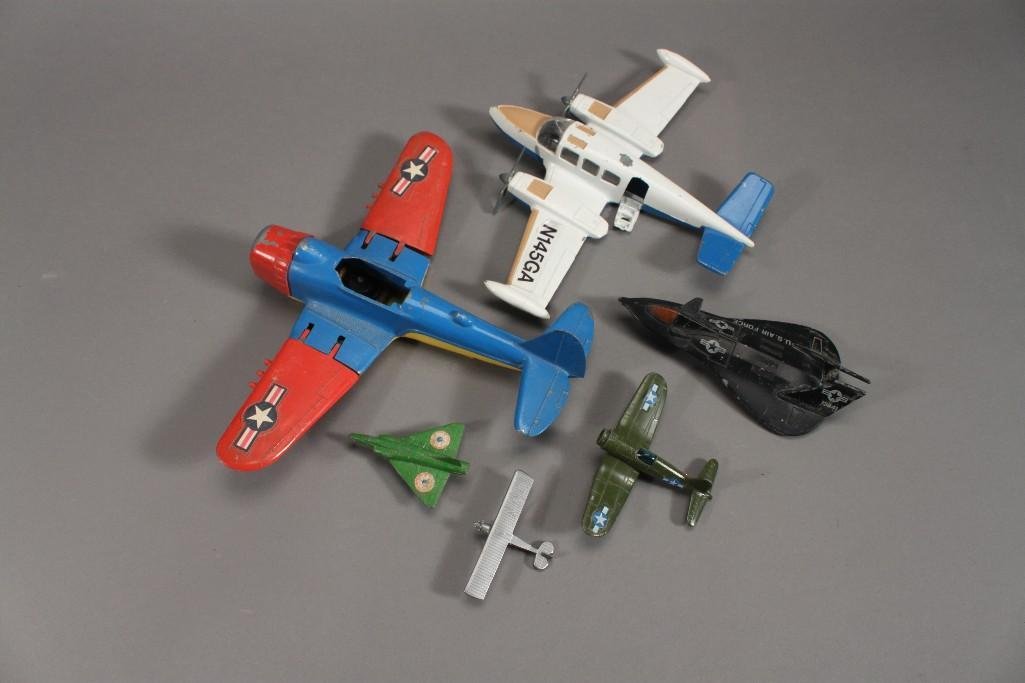 Vintage Metal Airplane Toys (6) (1 of 8)
