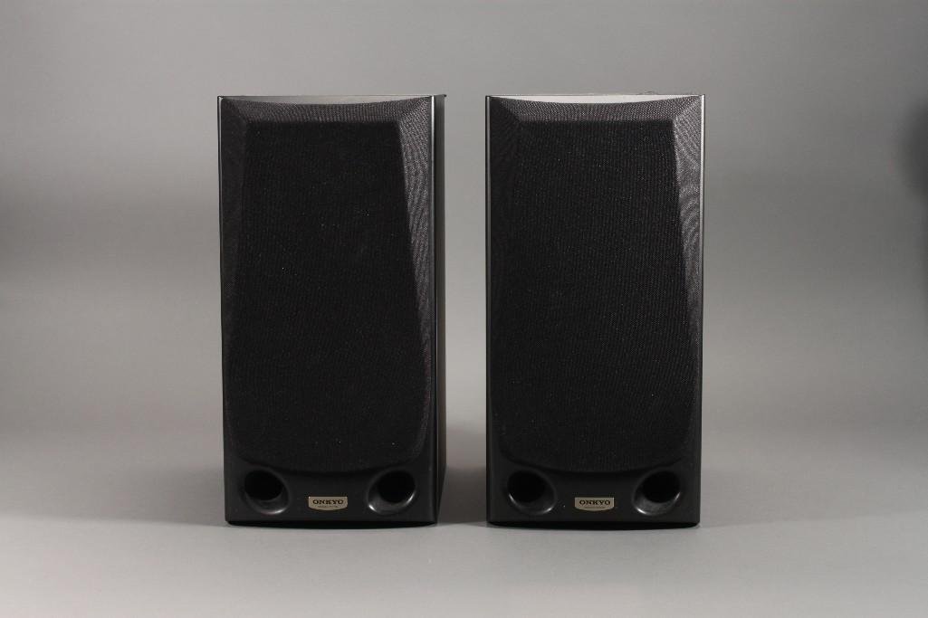 Onkyo Stereo Speakers (2) (1 of 4)