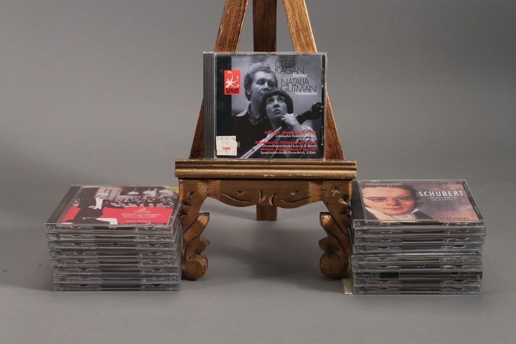 CDs (18): Artist include Gerald Moore, P.D.Q. Bach, Franz Schubert, Nathan Milstein, Sarah Chang, and more 