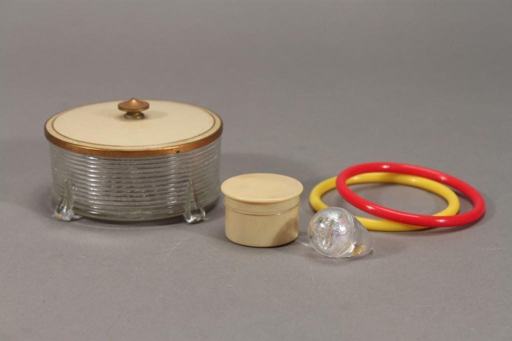 Vintage Dresser Box and Bangle Bracelets (5) (1 of 6)