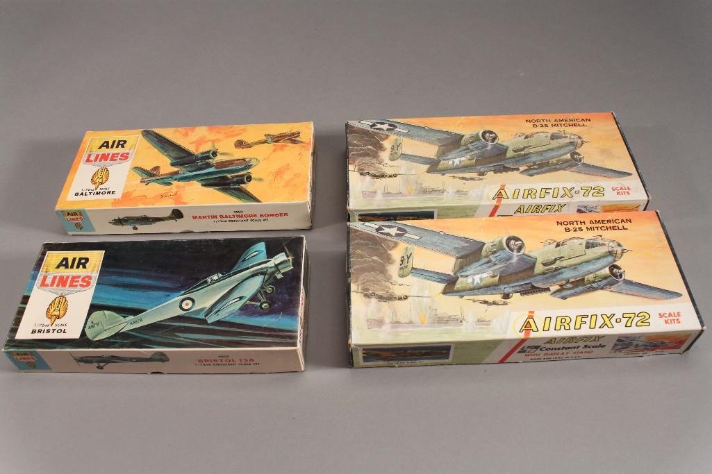 Vintage Plastic Aircraft Model Kits (4) (1 of 8)