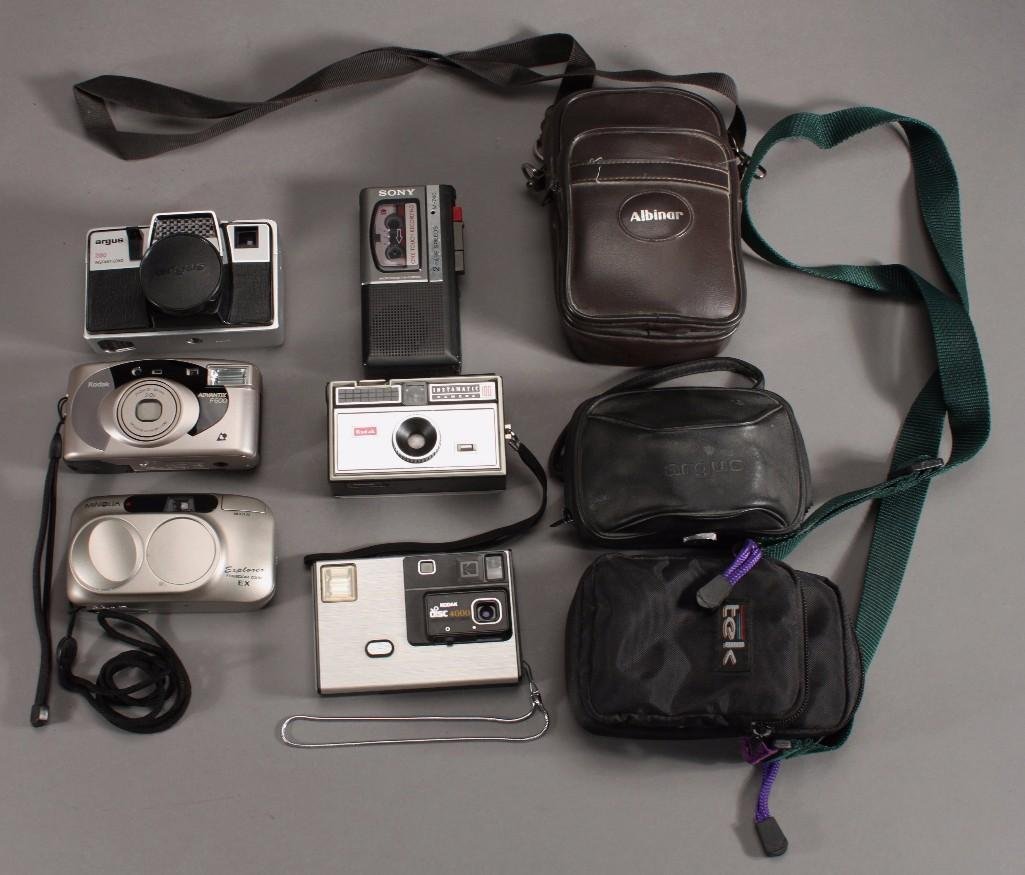 Vintage Cameras (6) (1 of 9)