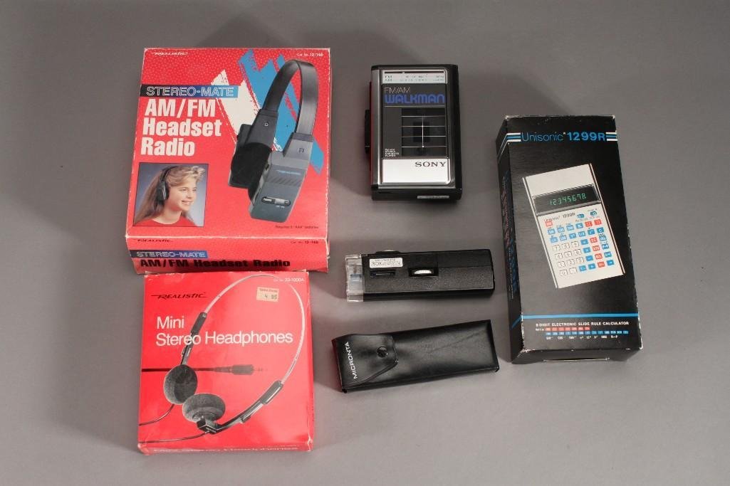 Vintage Electronic Accessories (1 of 4)