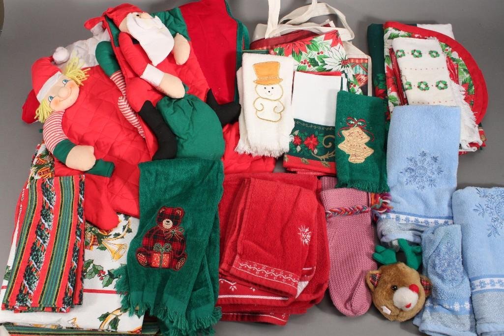 Christmas Linens (1 of 7)