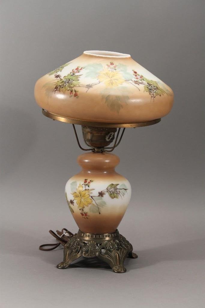 Gone With The Wind Style Hurricane Lamp (1 of 7)