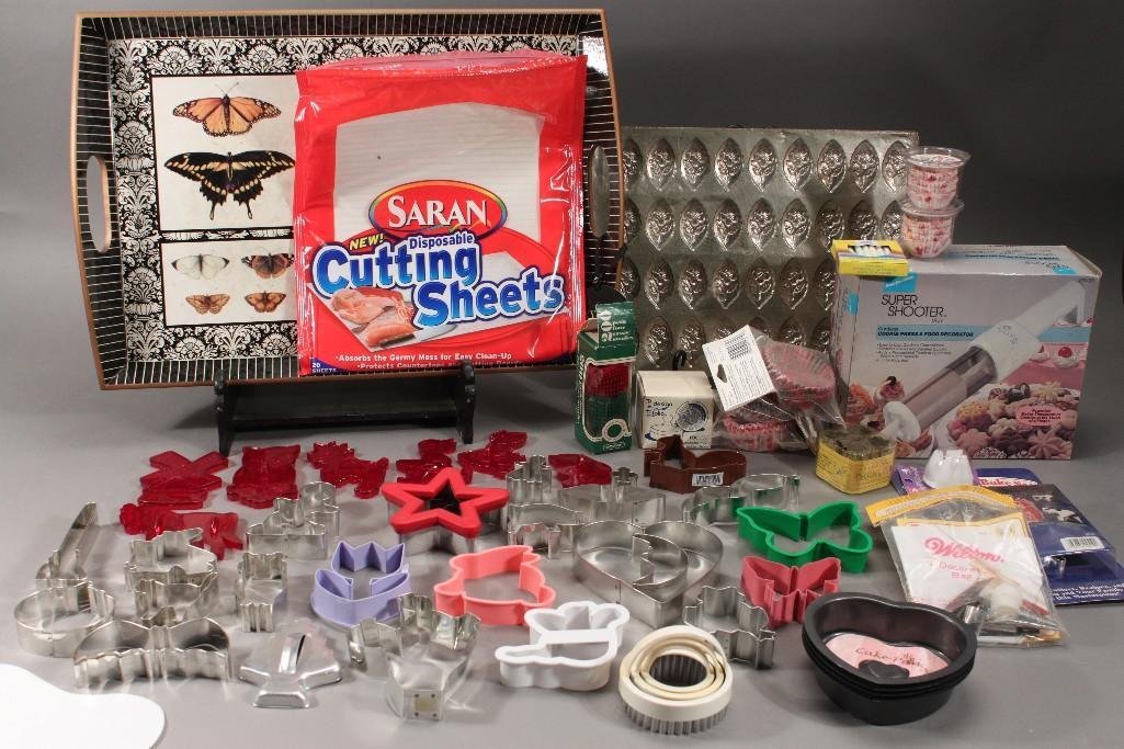 Kitchen Bakeware (1 of 9)