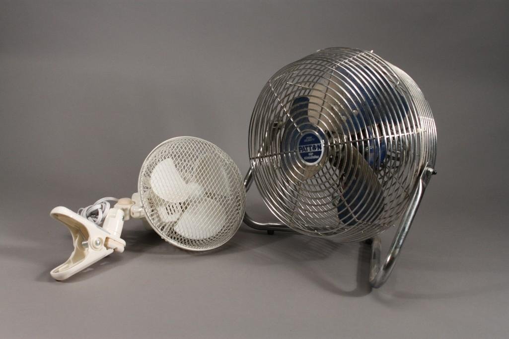 Patton &  Pelonis Fans (2) (1 of 4)