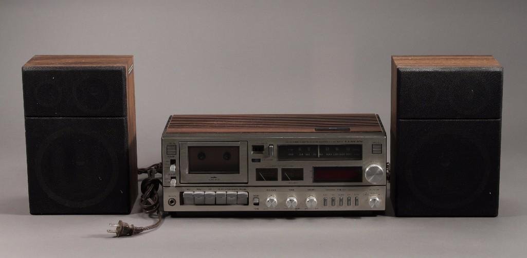 Lloyd"s Stereo with Speakers (3) (1 of 6)