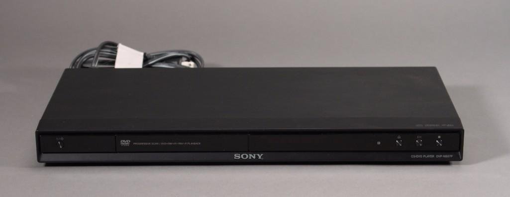Sony DVD Player: CD DVD player Model No. 3598261.