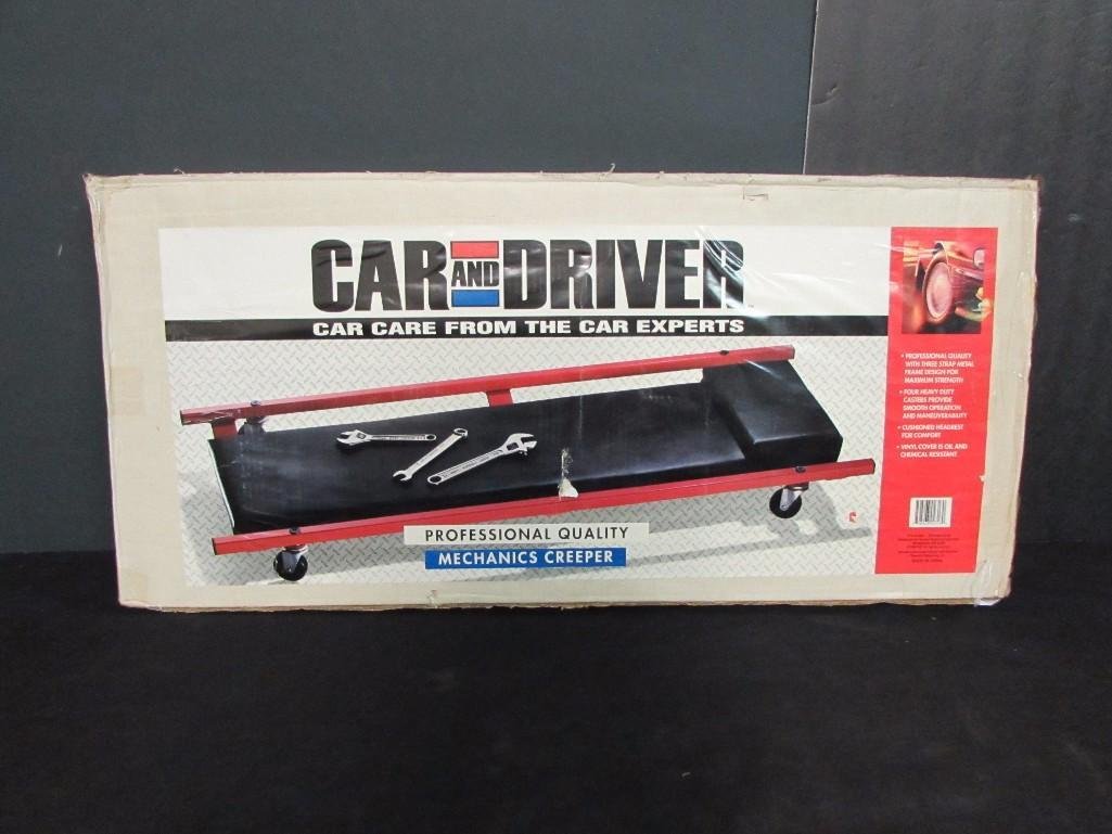 Car and Driver Mechanics Creeper (1 of 3)