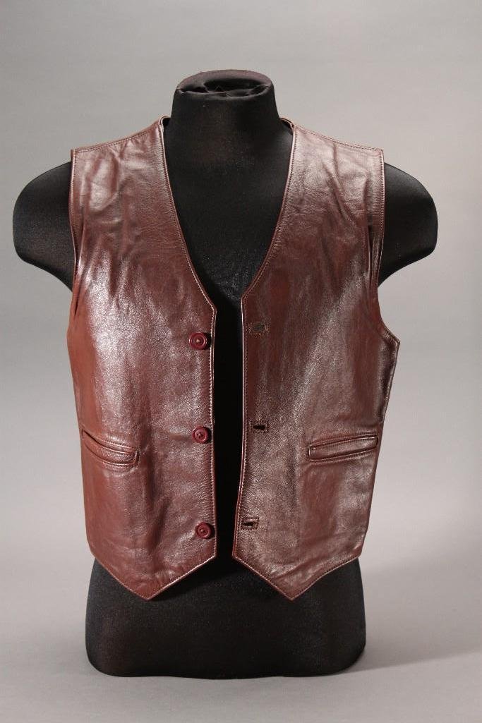 Mens Leather Vest: No tags, good used condition. No size inside, but appears to be mens small