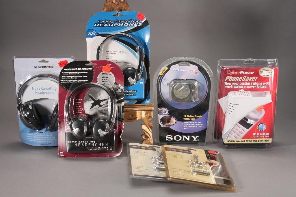 Headphones, E-Lights and Phone Saver (3) (1 of 10)