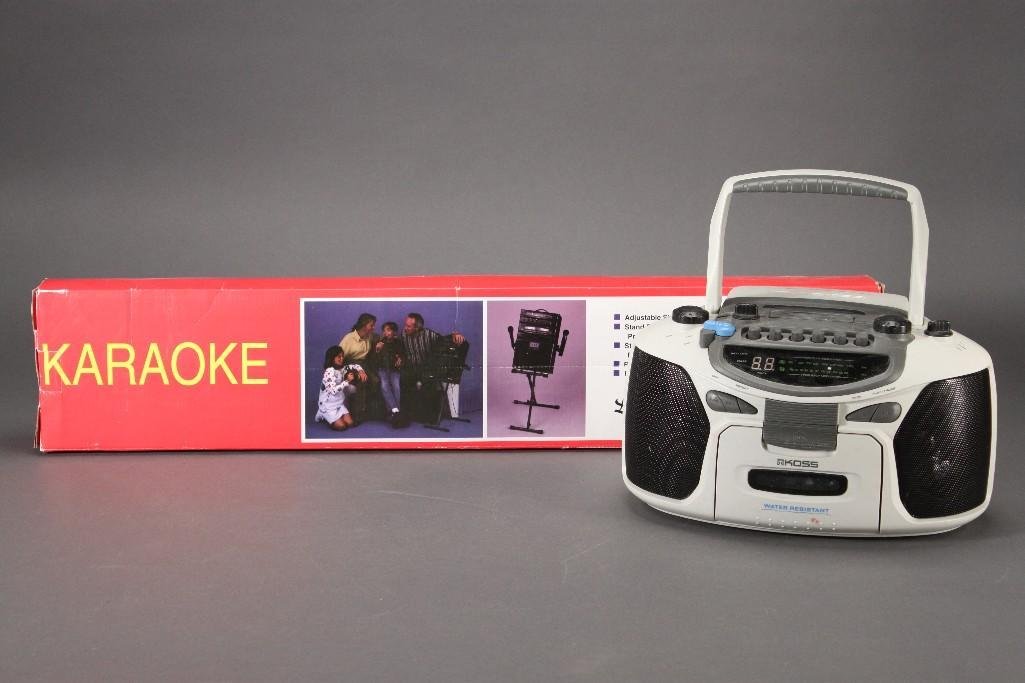 Karaoke Stand & Tracker CD/AM/FM Radio (1 of 8)